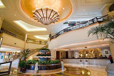 《杀出重围GO》《杀手狙击》等手游明年1月关服